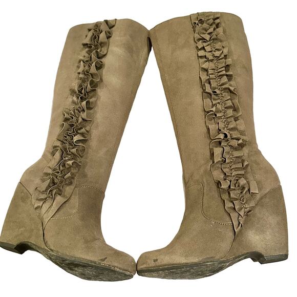 Elle Knee High Gray Faux Leather Boots Size 10 - Picture 3 of 13